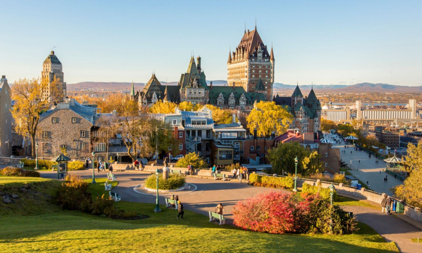 Thành phố Quebec vào những ngày mùa thu