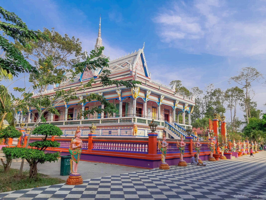 Tour miền Tây