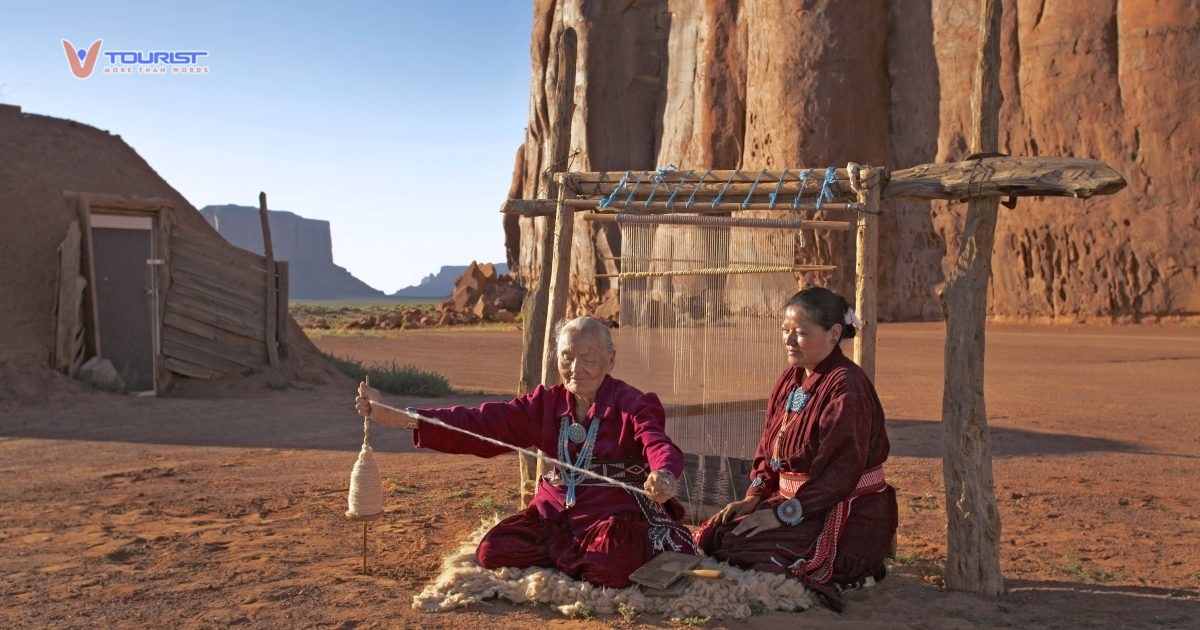 Phải được sự "cho phép" của người da đỏ Navajo du khách mới được vào tham quan Antelope Canyone