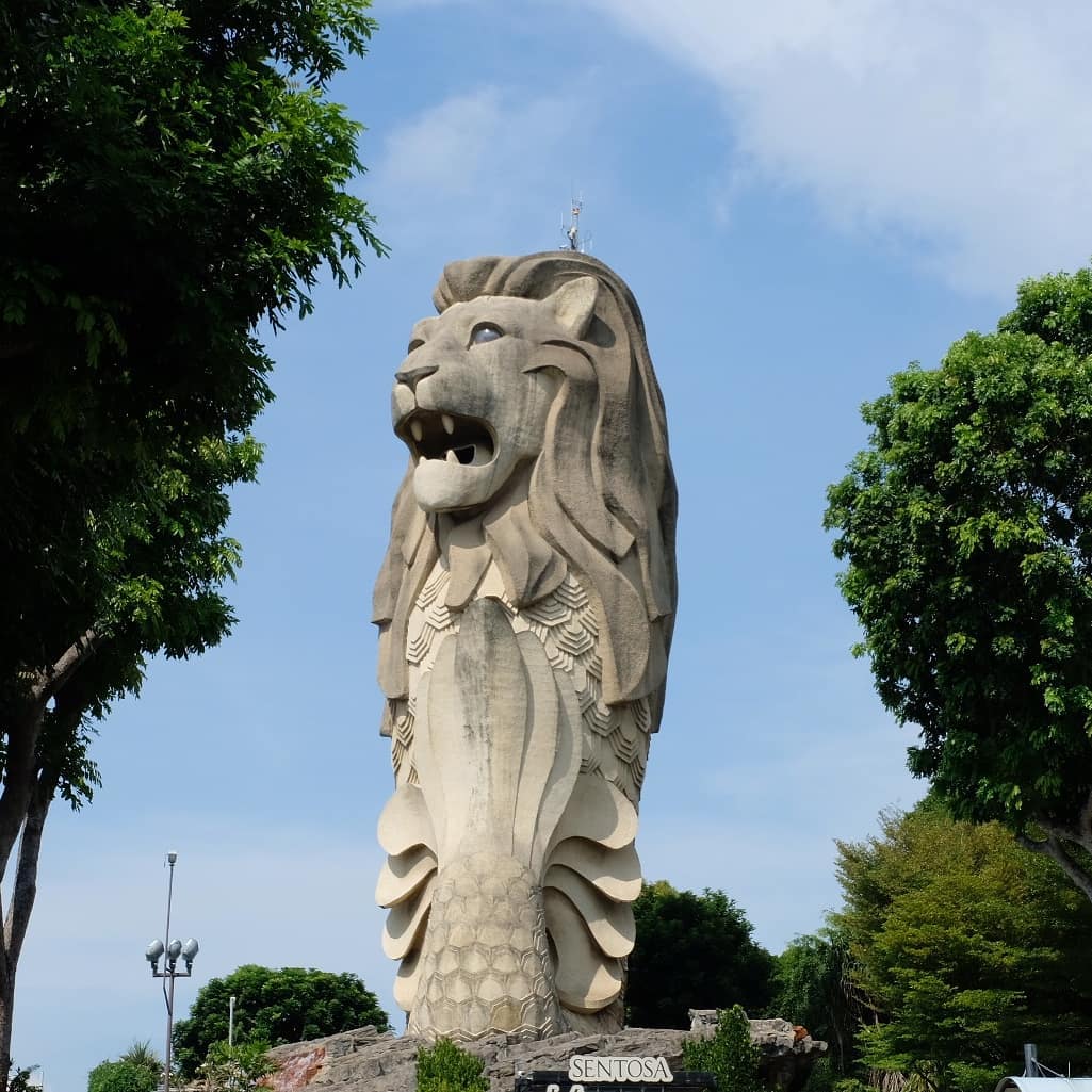 Tượng Sư Tử Merlion trên đảo Sentosa