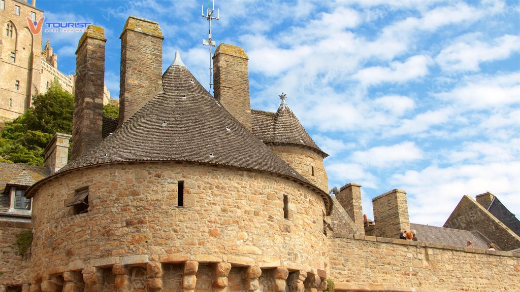 Năm 1979 Mont Saint Michel được UNESCO công nhận là di sản thế giới