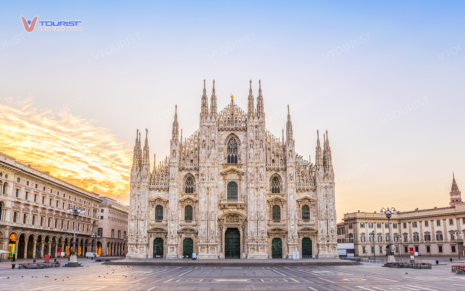 Nhà Thờ Duomo Milan