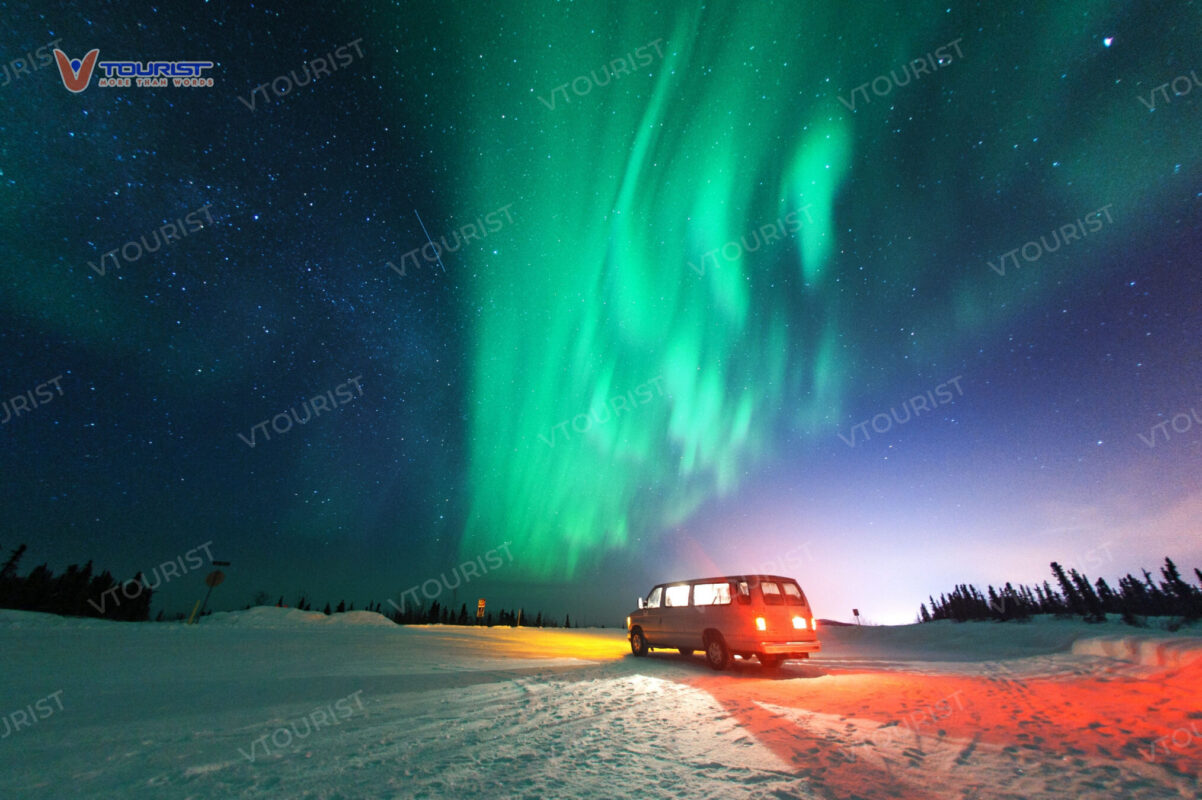 Ngắm cực quang tại Alaska