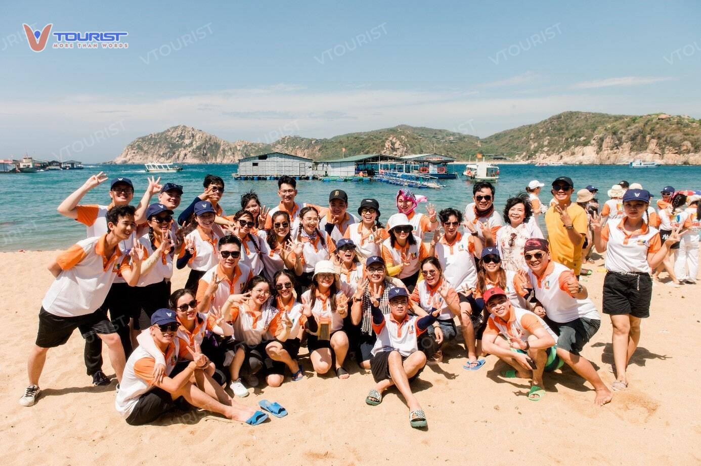 Chương trình du lịch Teambuilding của Công ty GAIA được tổ chức bởi VMice