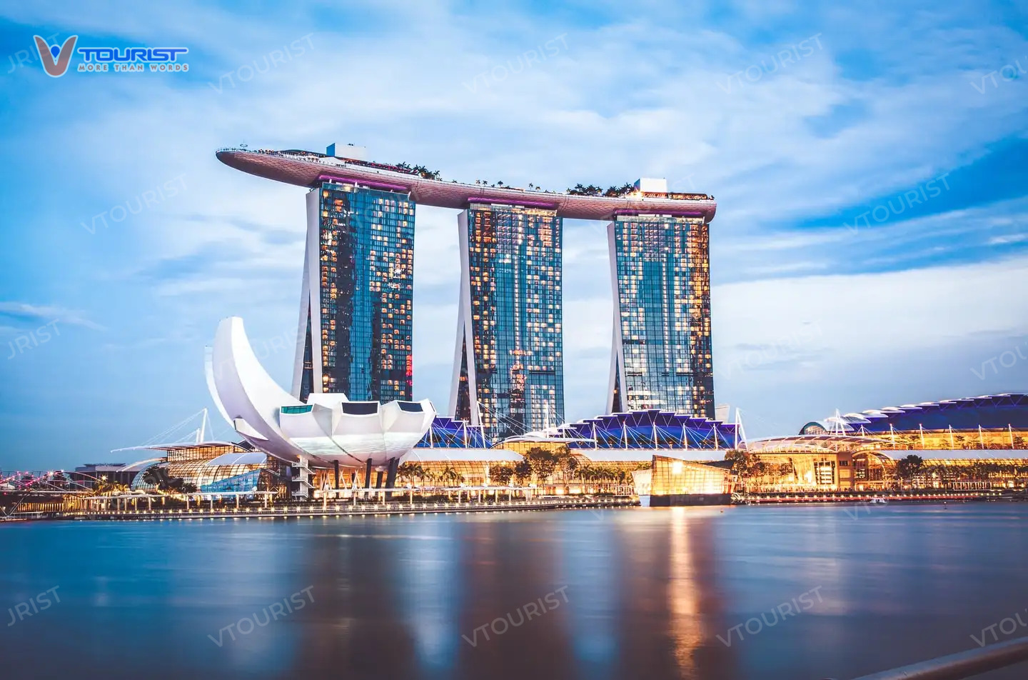 Chi phí xây dựng Marina Bay Sands lên đến 5,7 tỷ USD