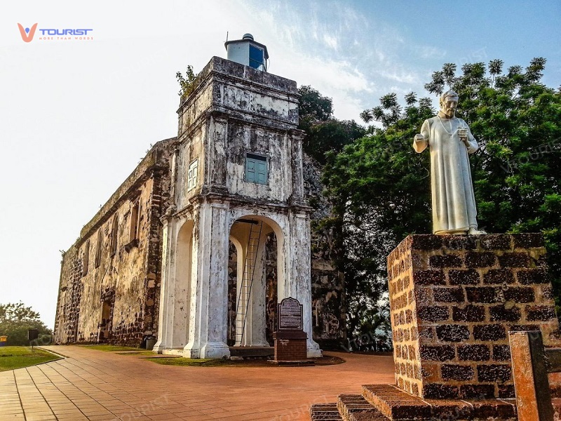  Nhà thờ St Paul