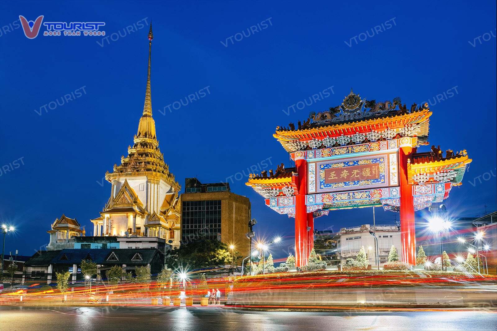 Công Trung Hoa công trình kỷ niệm 72 năm trị vì của Nhà vua Bhumibol Adulyadej