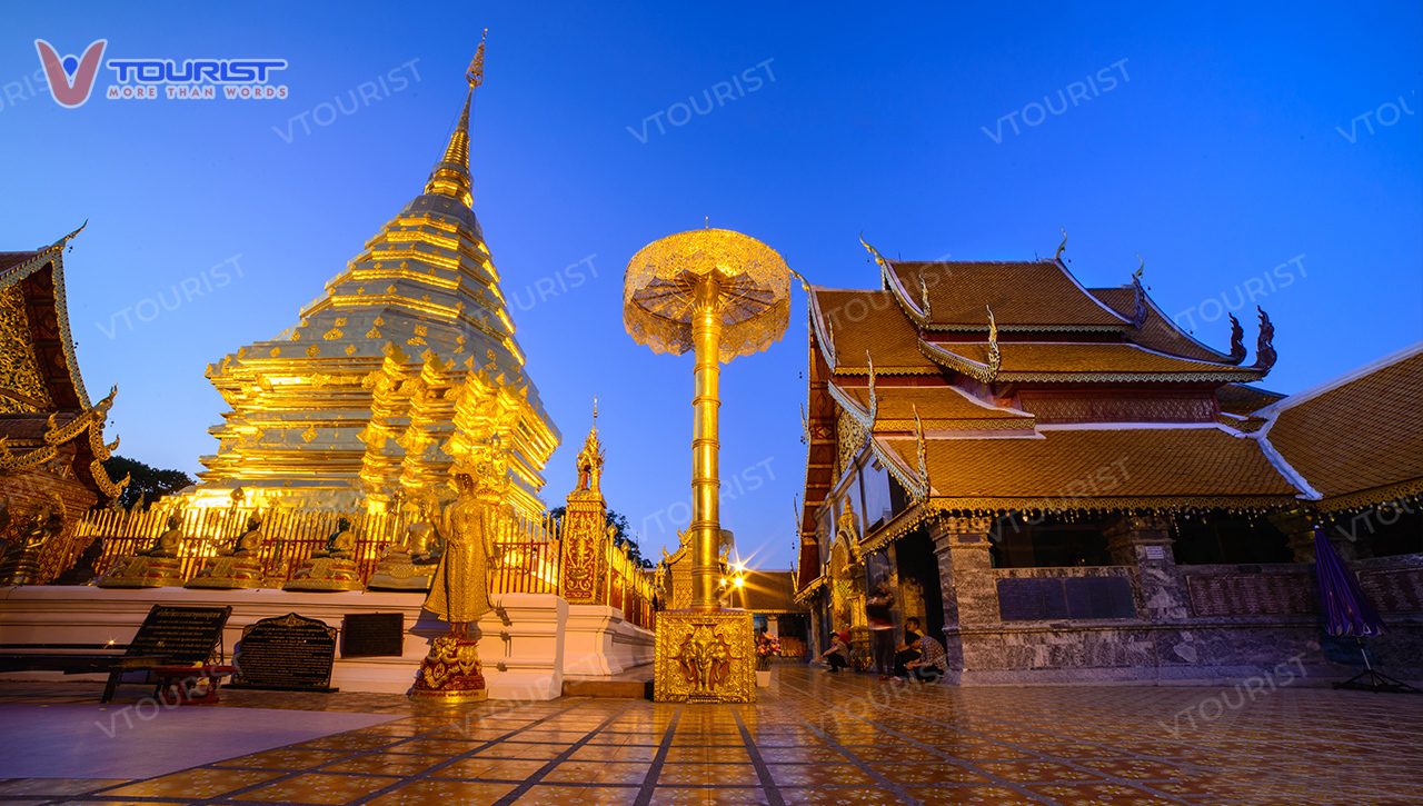 Wat Phra That Doi Suthep được xây dựng theo phong cách kiến trúc đậm văn hóa Phật giáo