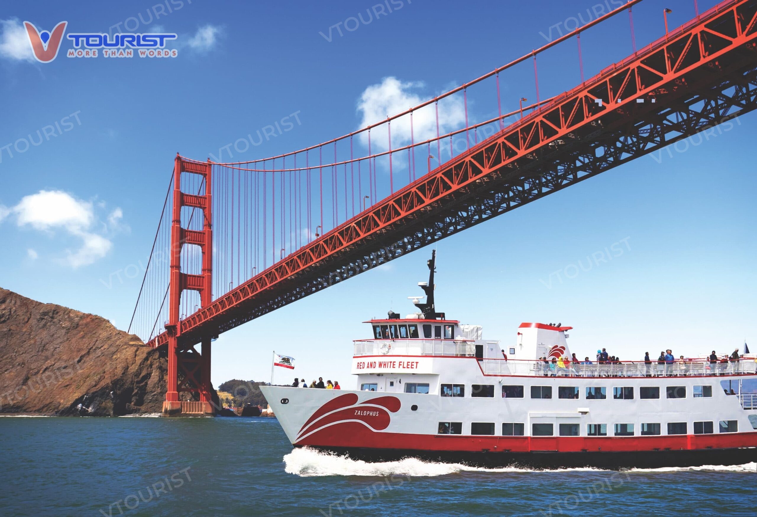 Chuyến tham quan bằng du thuyền dạo một vòng quanh vịnh San Francisco ngắm nhìn Golden Gate Bridge