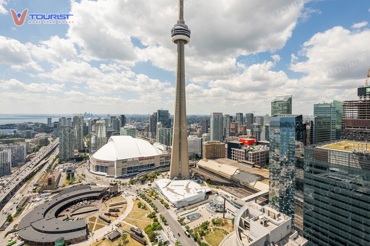 Tháp CN Tower tuyệt tác kiến trúc đỉnh cao của Canada