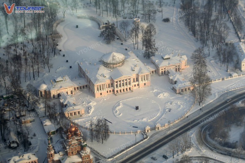 Thành phố Moscow huyền bí trong không gian tuyết trắng mùa đông qua lăng kính Ostankino