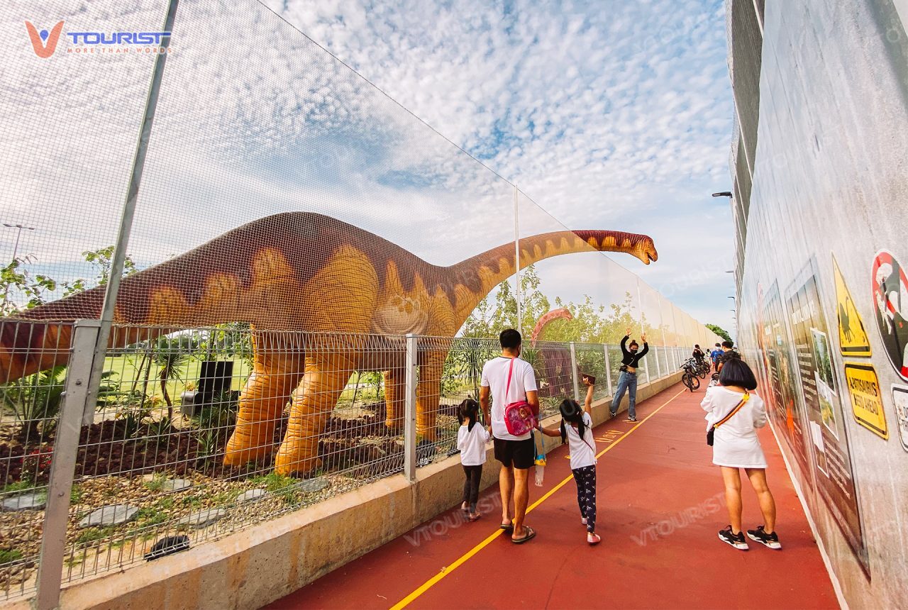Khủng long cổ dài Brachiosaurus