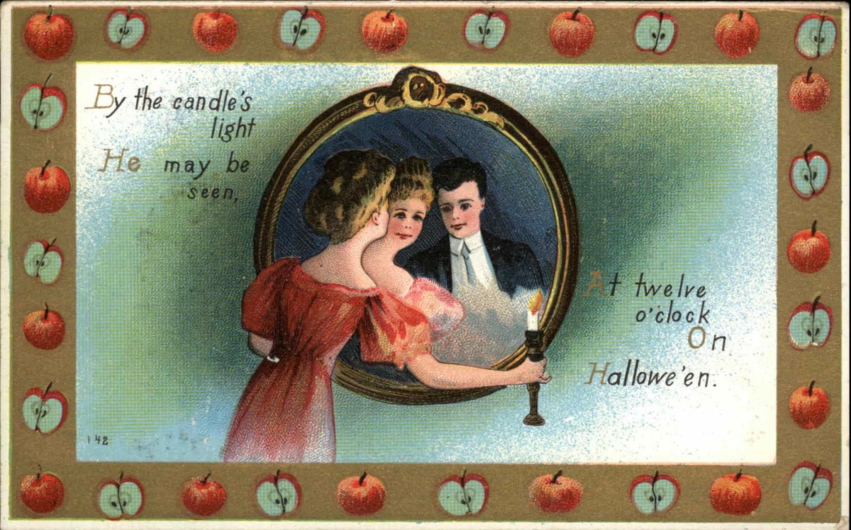 Mirror gazin nơi hình ảnh người bạn đời tương lai xuất hiện mờ ảo trên chiếc gương giữa đêm Halloween