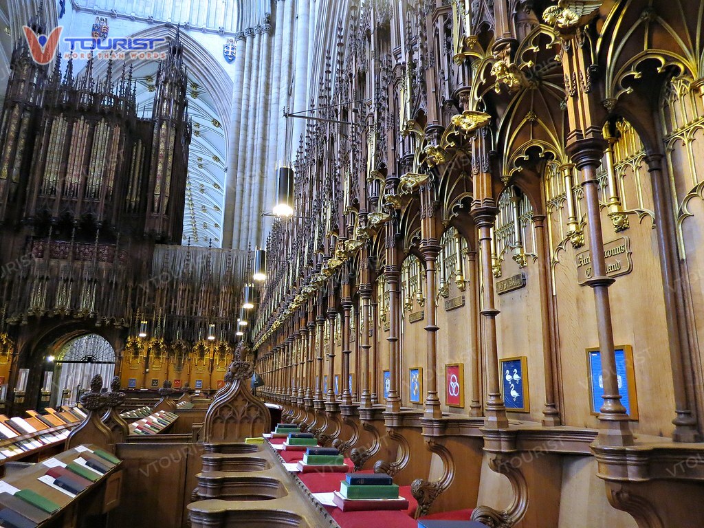 Một góc không gian tại gian thờ chính Quire nơi diễn ra các buổi thánh lễ quang trọng