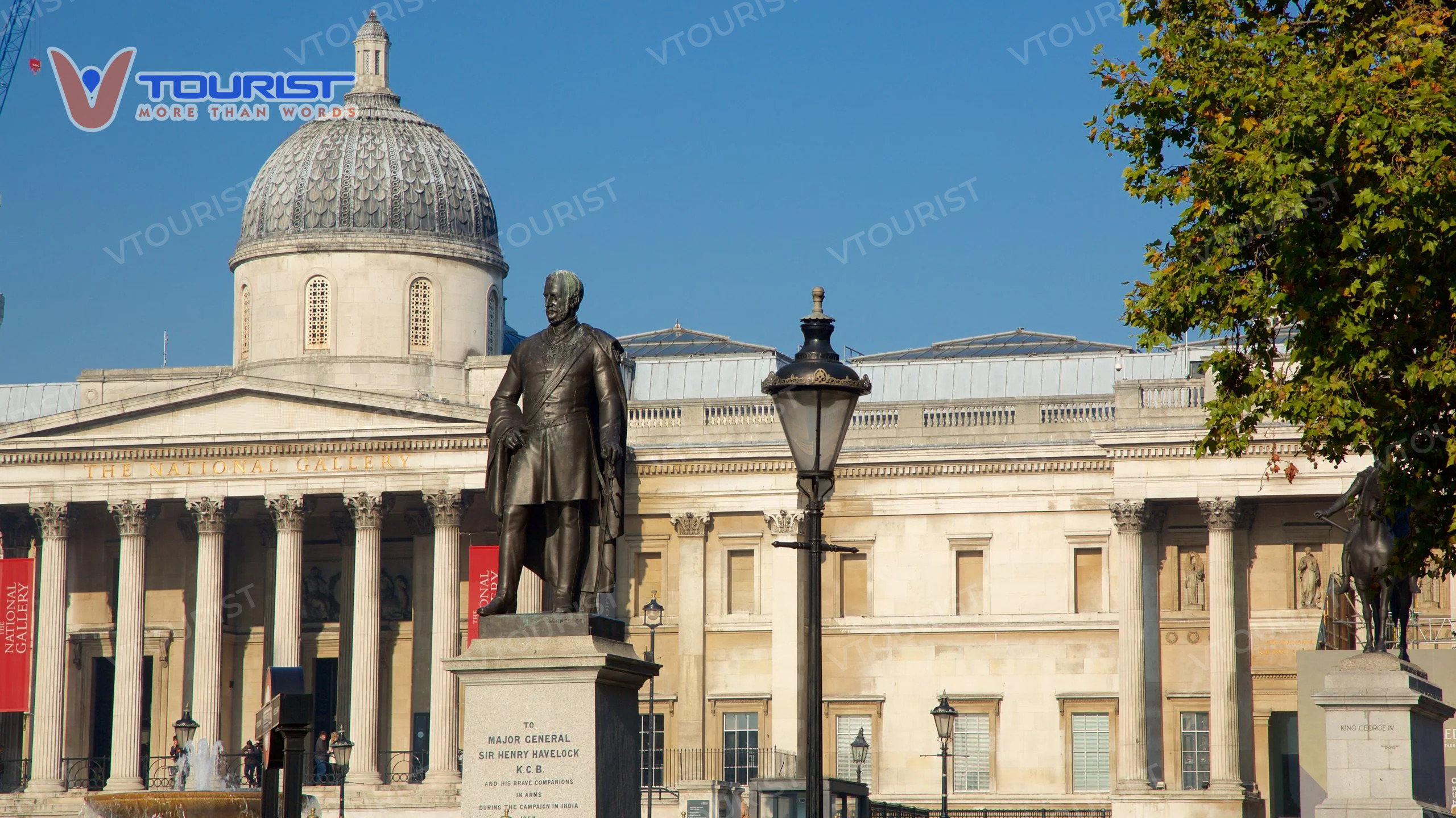 Tượng Henry Havelock là một vị tướng tài ba của quân đội Anh