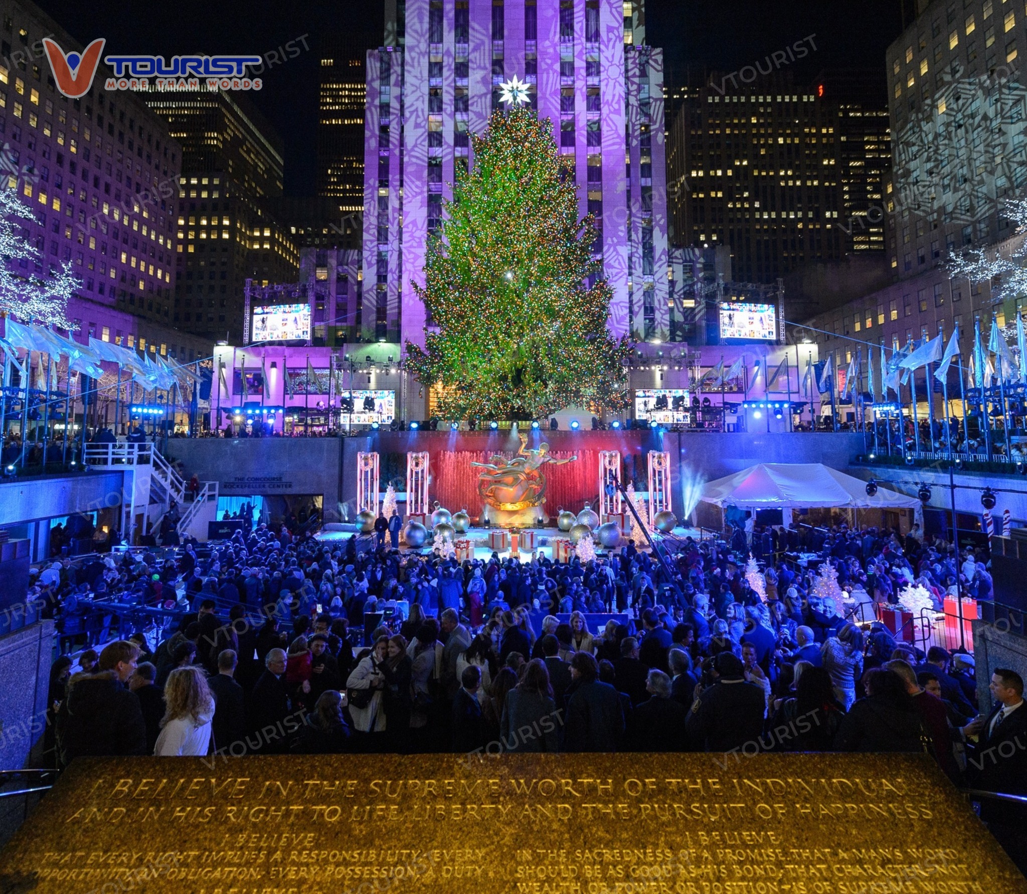 Cây thông Rockefeller đã trở thành một phần ký ức không thể thiếu kéo dài nhiều thập kỷ của người dân Mỹ