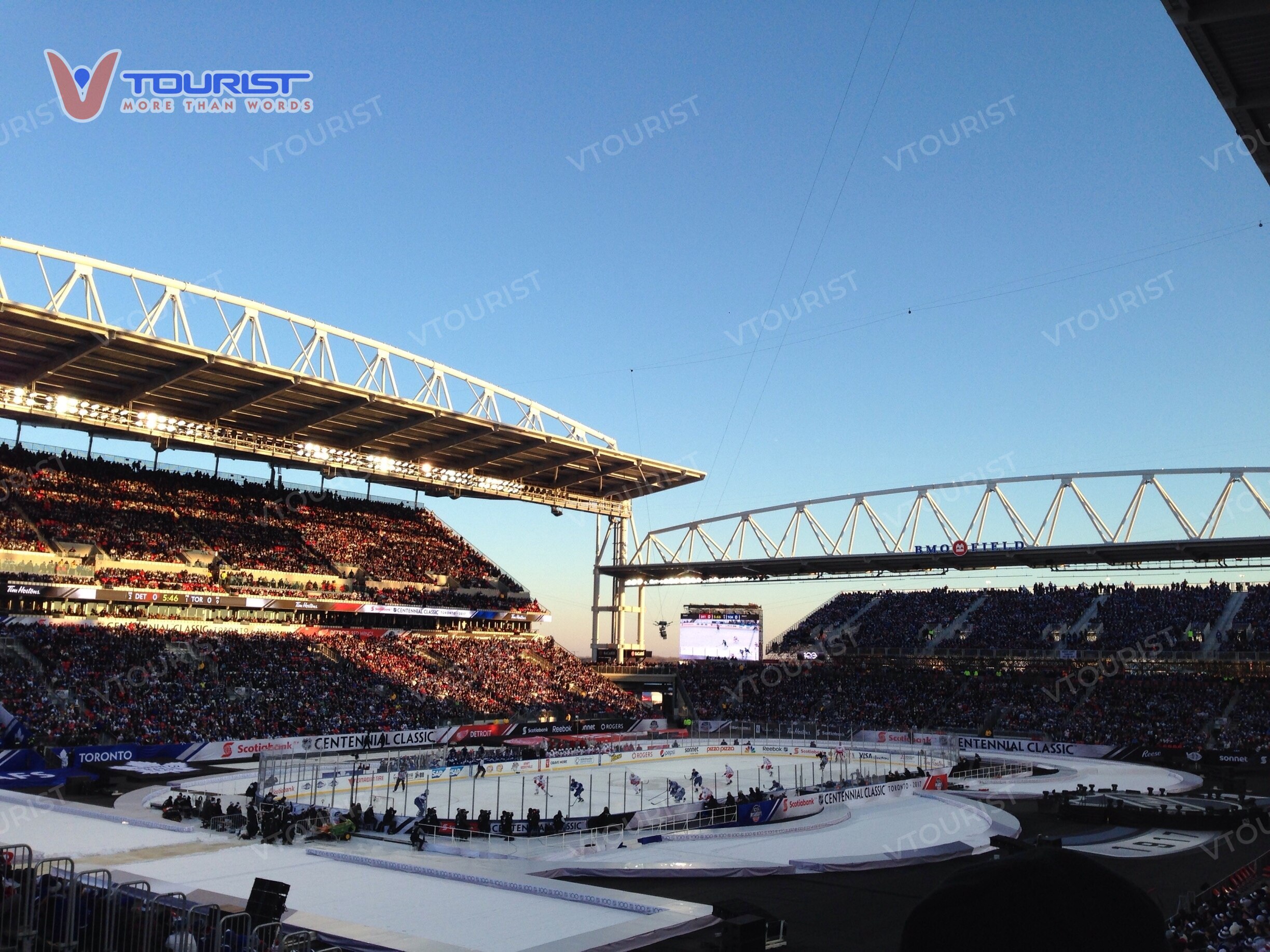 BMO Field ghi dấu cột mốc đầu tiên của của đội tuyển Toronto FC góp mặt tại giải Major League Soccer (MLS)