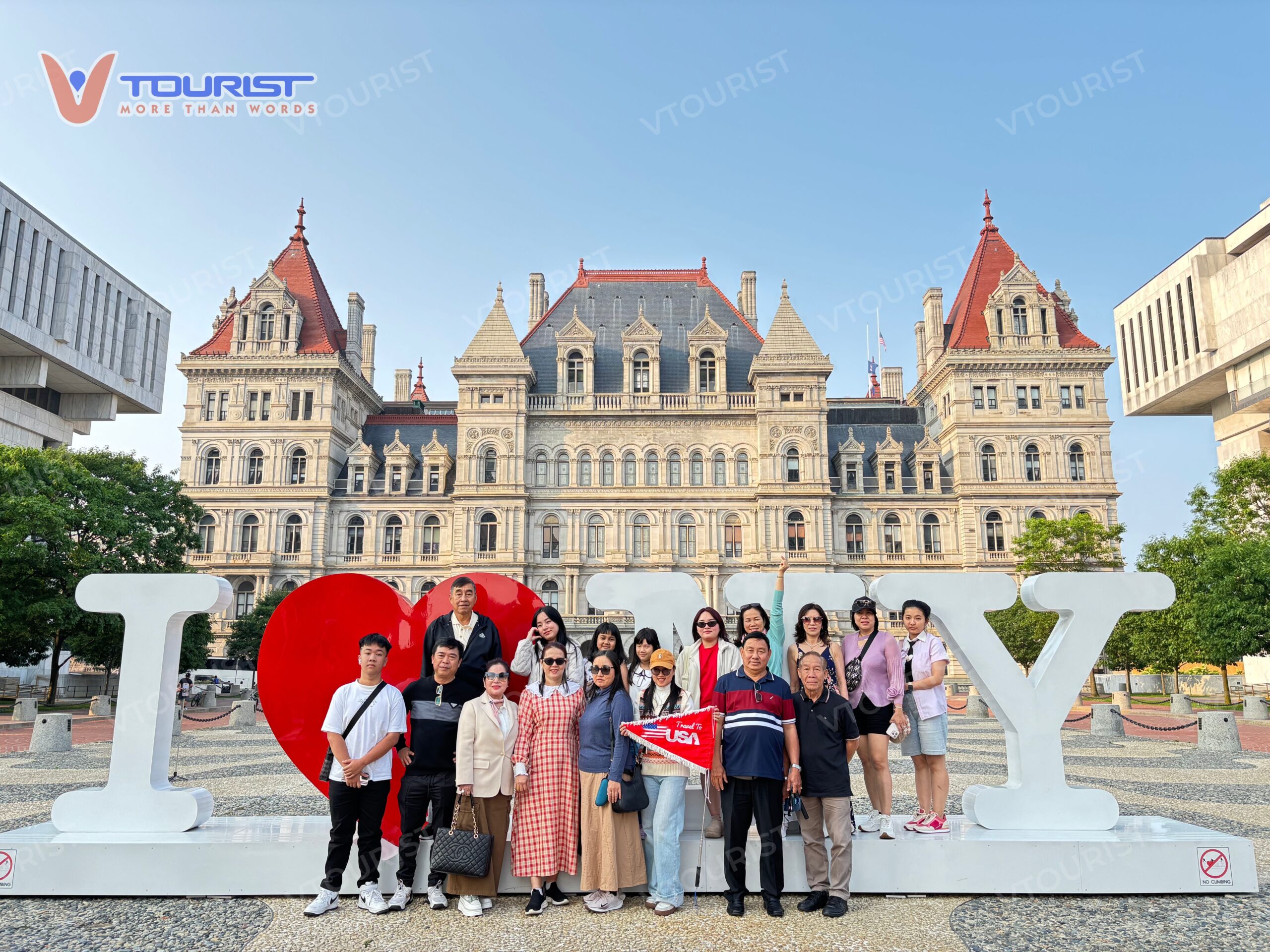 Du khách VTourist trong hành trình khám phá bờ Đông nước Mỹ