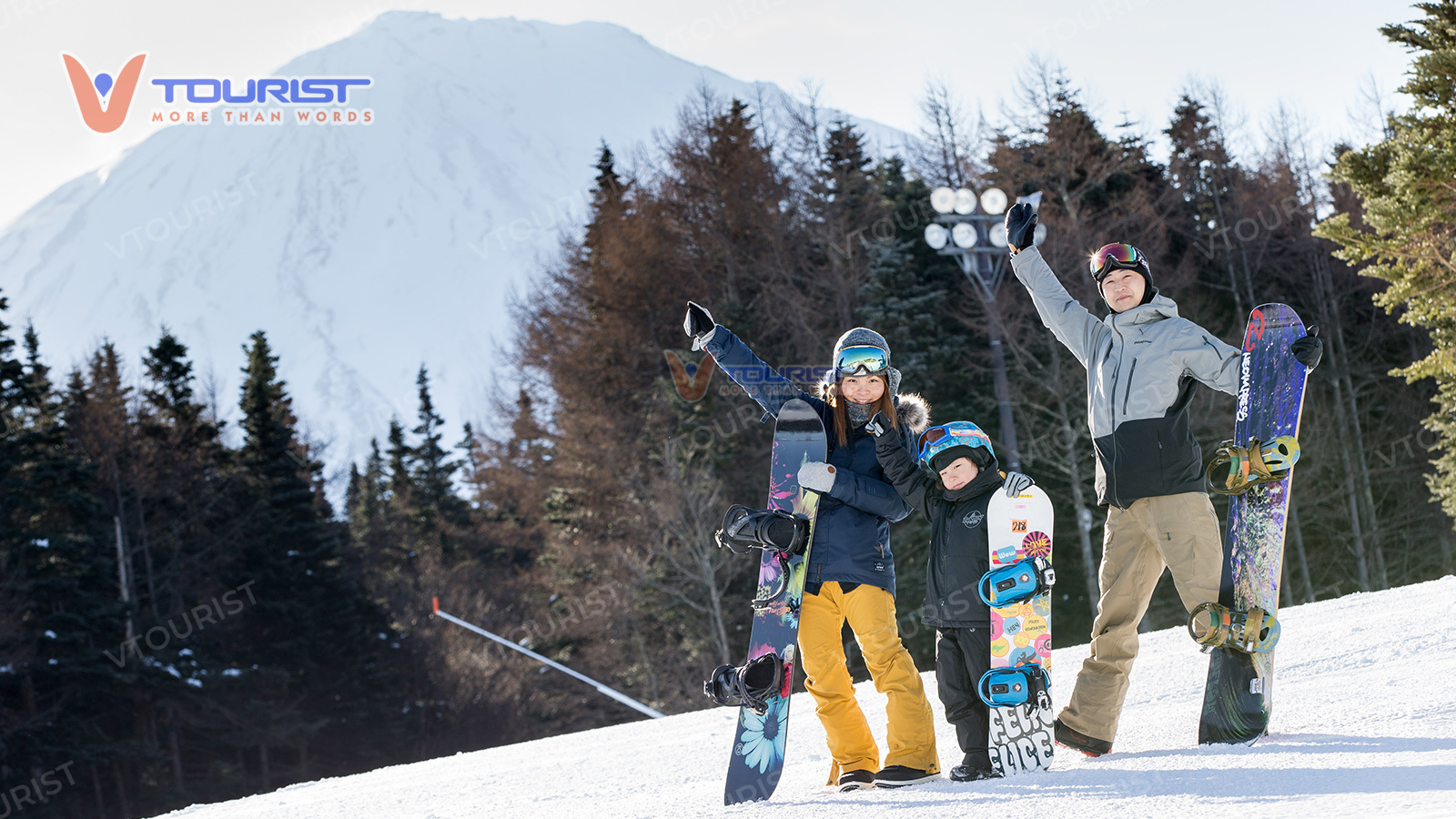 Fujiten Snow Resort hiện đang cung cấp 7 đường trượt từ cơ bản đến nâng cao
